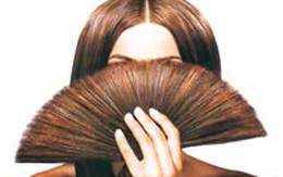 Bí quyết ngừa rụng tóc
